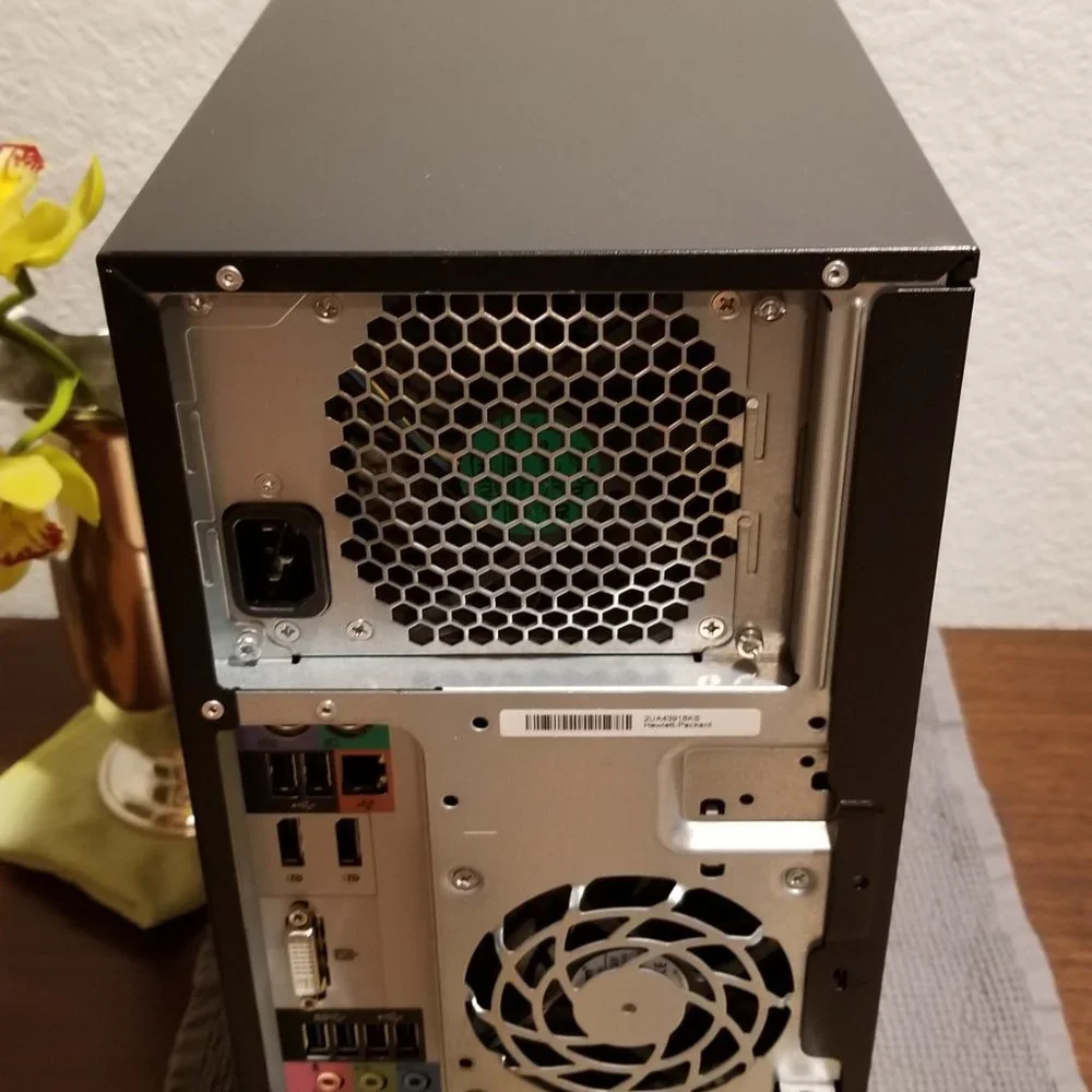 HP Workstation Z230 Tower PC i7-4771 | 3.5GHz CPU 8GB RAM 1TB Windows 10 Pro